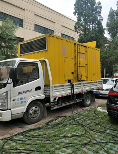 新青发电车出租-柴油发电机组排烟系统设计要求及其考虑因素