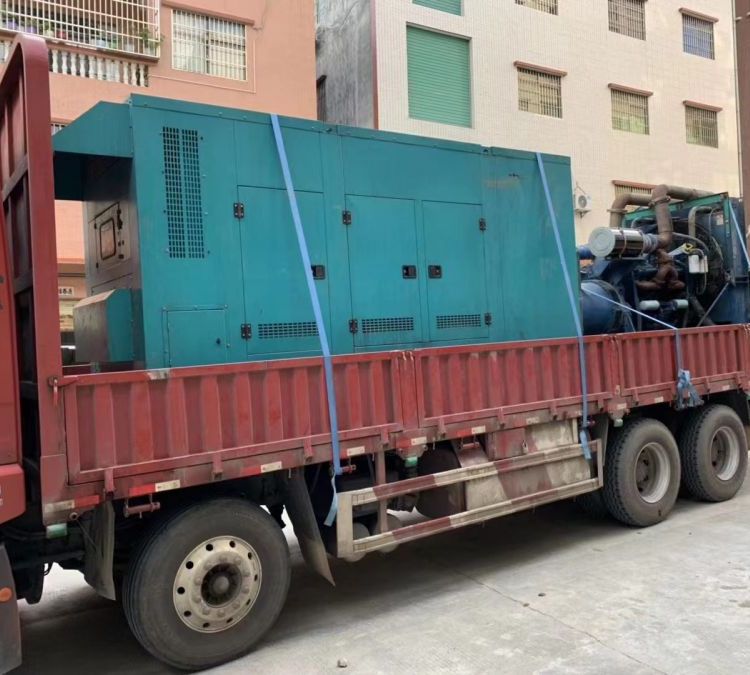 新青如何在不同负载率下确保 400KW 柴油发电机组的正常运行？