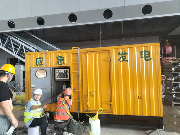 新青怎样判断空气滤清器是否需要更换？